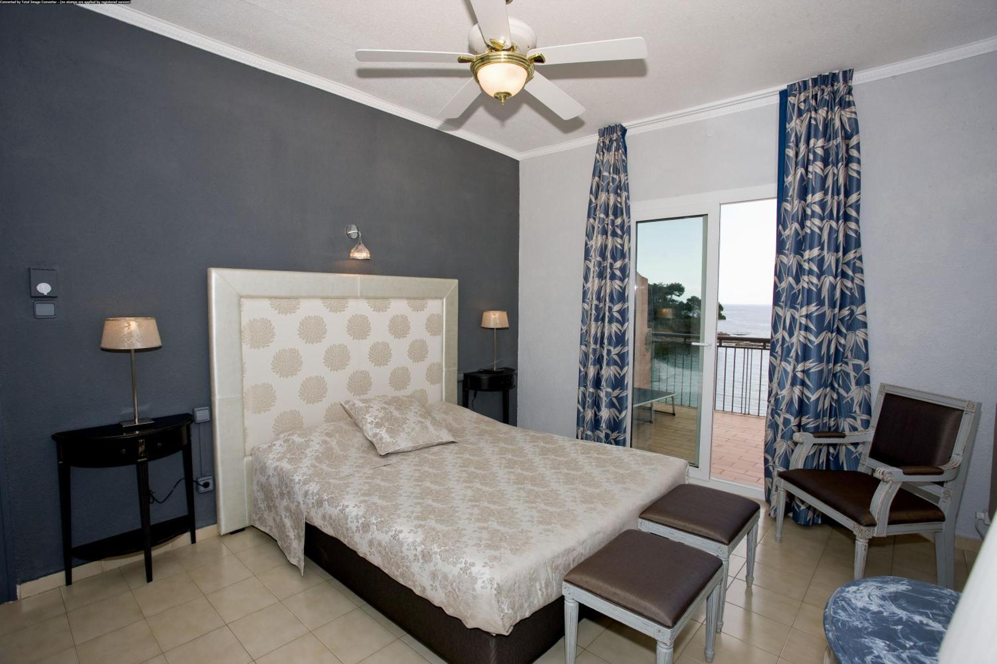 Hotel Grifeu Llança Zewnętrze zdjęcie