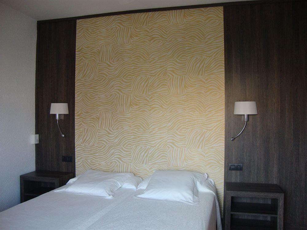 Hotel Grifeu Llança Zewnętrze zdjęcie